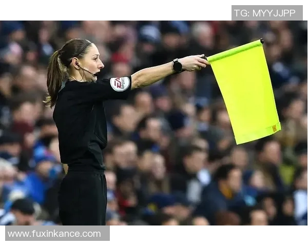 英超赛后采访爆金句，引全场大笑